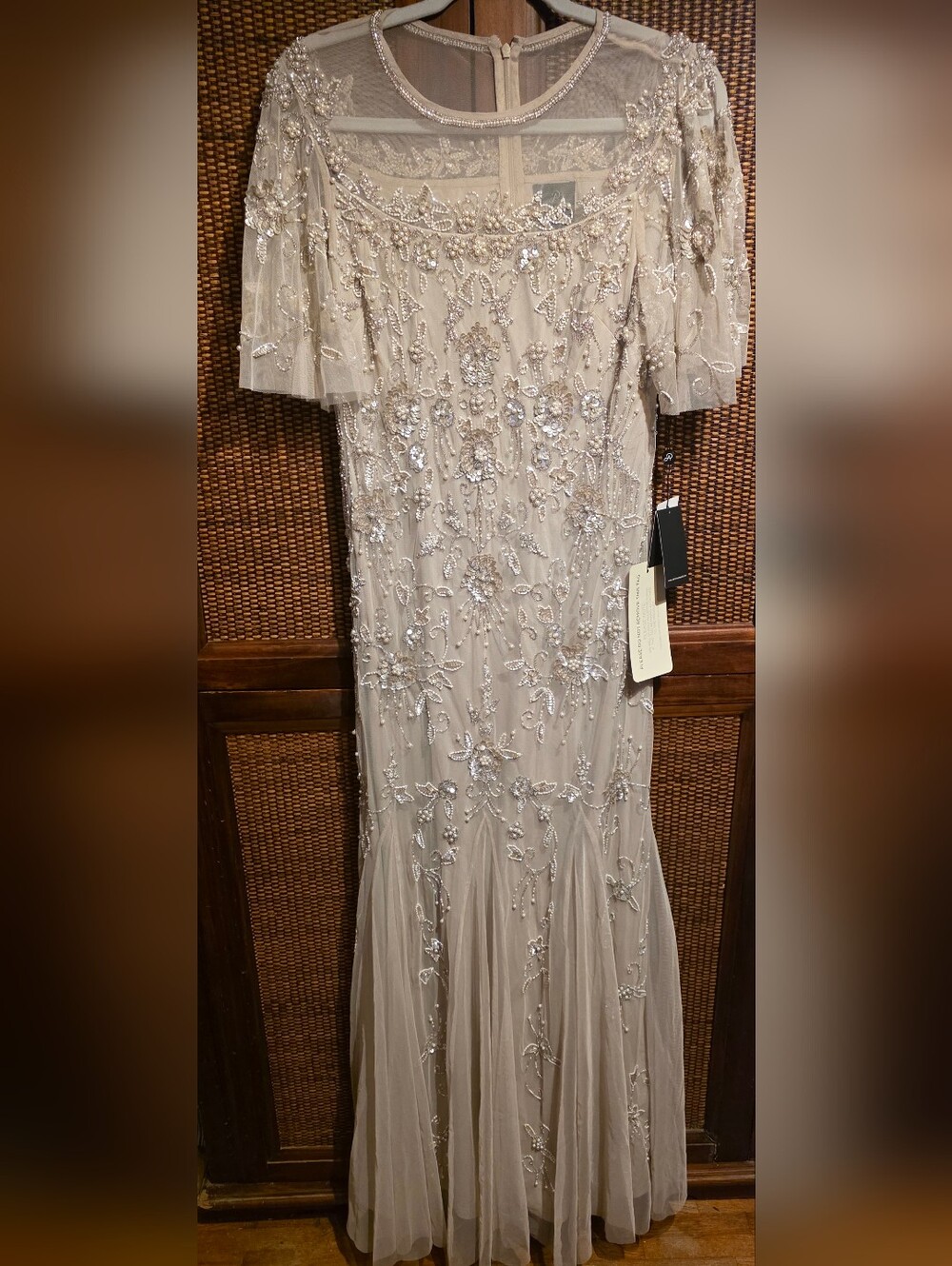 Adrianna Papell Biscotti Beaded Embellished Tulle Gown NWT Size 10 Ptp 18-19 - Picture 5 of 8